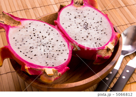 ドラゴンフルーツ ドラゴンフルーツ 5066812