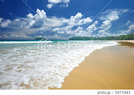 Beach Beach 5071981