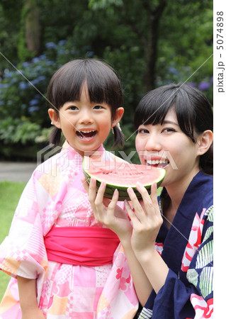 スイカおいしい！ 5074898