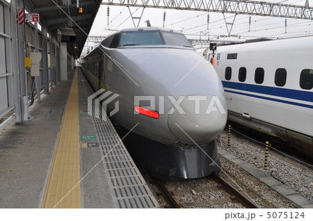 JR西日本 山陽新幹線 博多南駅 100系新幹線 JR西日本 山陽新幹線 博多南駅 100系新幹線 5075124