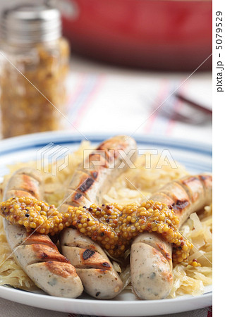 Sausage with sauerkraut Sausage with sauerkraut 5079529