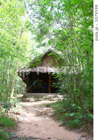 クチトンネル 5079599