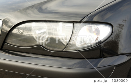 Car front close up Car front close up 5080009