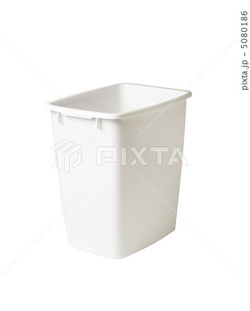 Closed white plastic container Closed white plastic container 5080186