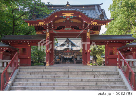 秩父神社神門 5082798