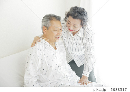 老々介護 5088517