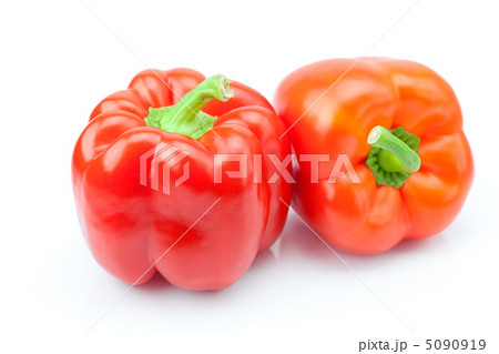 red pepper isolated on white 5090919