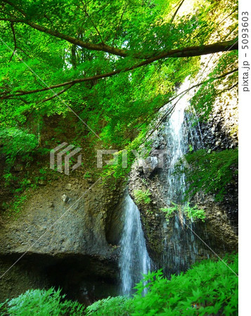 月待の滝 月待の滝 5093603