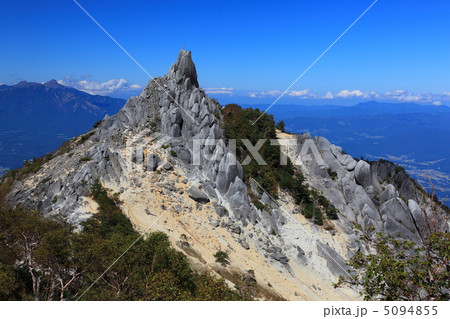 鳳凰三山の地蔵岳 鳳凰三山の地蔵岳 5094855