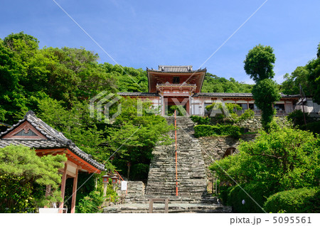 和歌浦天満宮 楼門と石段 和歌浦天満宮 楼門と石段 5095561