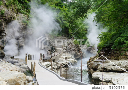 大噴湯!神秘の小安峡 大噴湯!神秘の小安峡 5102576