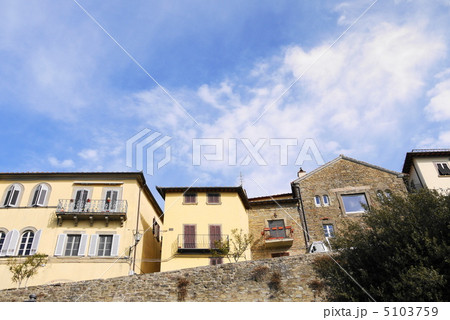 コルトーナ 5103759