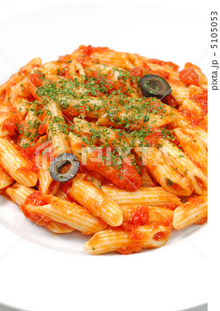 おいしいペンネアラビアータ 5105053