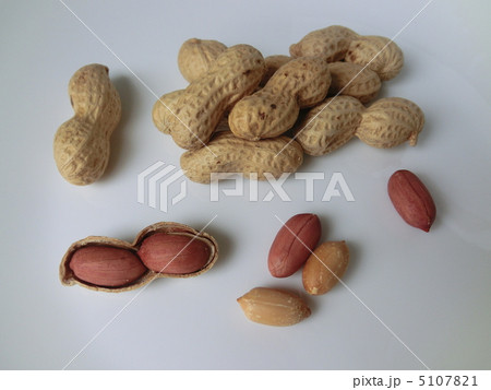 ピーナッツ 5107821