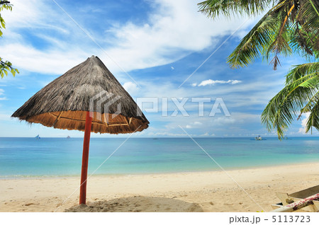 Beautiful beach Beautiful beach 5113723