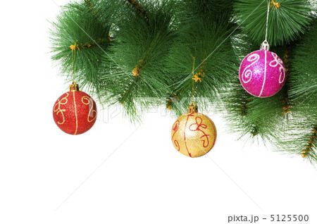Christmas decoration on the tree 5125500