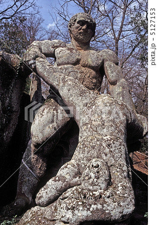 ボマルッオの怪物庭園 5127153