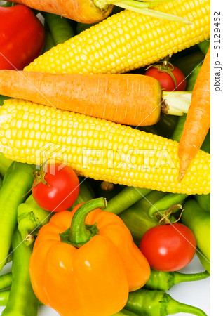 Various colourful vegetables arranges at the market Various colourful vegetables arranges at the market 5129452