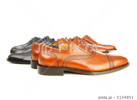Male shoes isolated on the white background 5134951