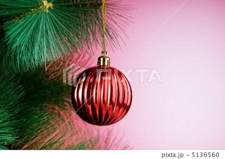 Christmas decoration on the tree - holiday concept 5136560