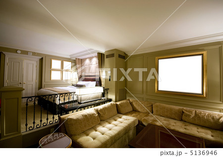 Double bed in the modern interior room 5136946