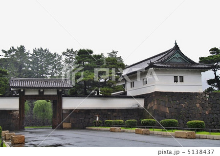 重要文化財　江戸城・外桜田門（高麗門） 5138437