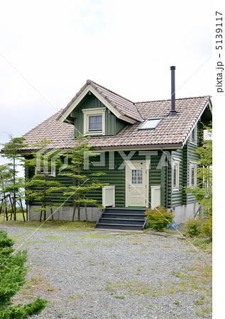ある山の上の別荘 5139117