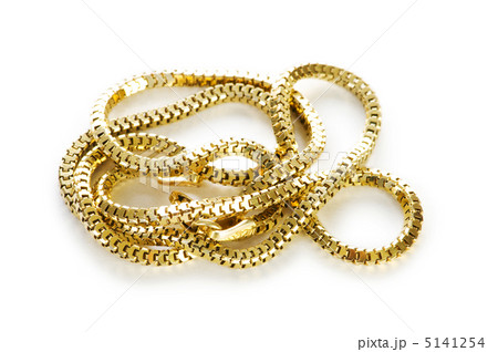 Golden chain isolated on the white background 5141254