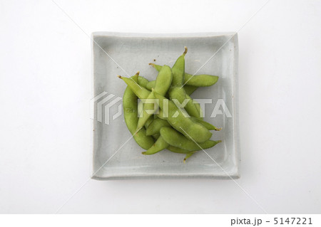 角皿とエダマメ 5147221
