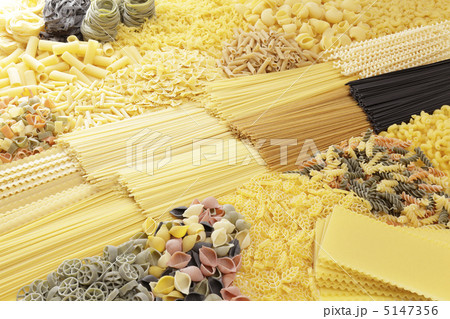 パスタのバリエーション 5147356