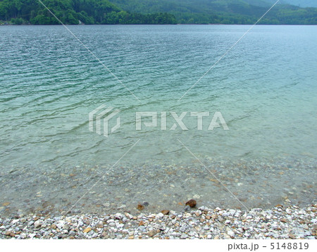 澄んだ湖 5148819