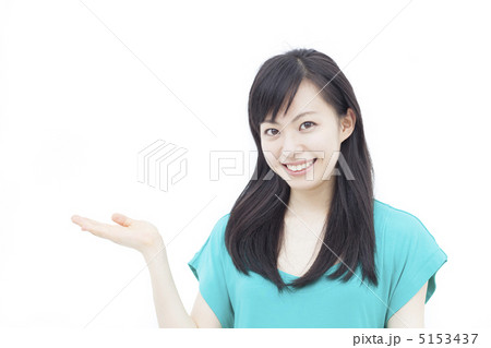 案内する女性 案内する女性 5153437