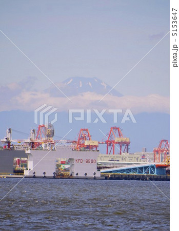 対岸に富士山 5153647