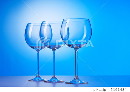 Wine glasses against gradient background Wine glasses against gradient background 5161484