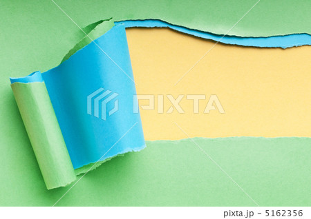 Torn paper with space for your message 5162356