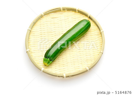 ズッキーニ　ザル 5164876