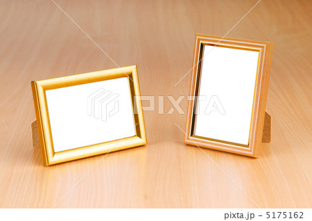 Photo frames on the table 5175162