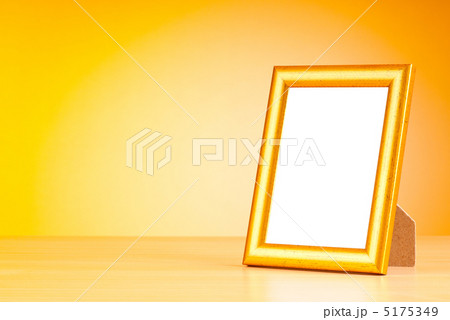 Empty photo frame with space for your text 5175349