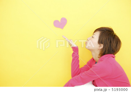 ハートと女性 5193000