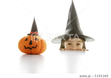 ハロウィンのカボチャと女の子 ハロウィンのカボチャと女の子 5193169