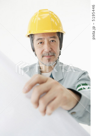 作業着姿の日本人男性 作業着姿の日本人男性 5195446