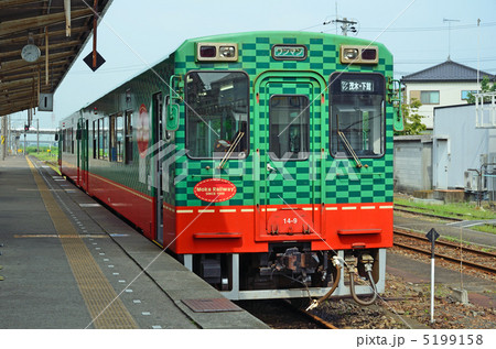 鉄道 真岡鉄道 モオカ14形気動車の写真素材 鉄道 真岡鉄道 モオカ14形気動車の写真素材
