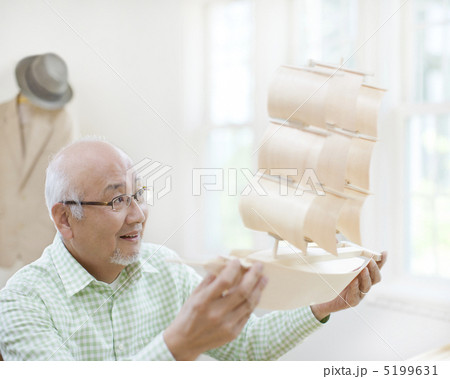 日本人のシニア男性 5199631