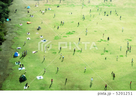 ハイアングルの公園 5201251