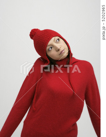 赤い帽子を被った女性 赤い帽子を被った女性 5202965