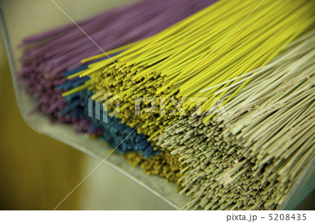 カラフルない草 5208435