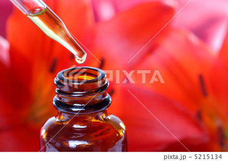 百合のエッセンス 5215134