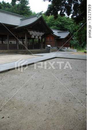 揖夜神社の境内（島根県松江市東出雲町揖屋） 5217939