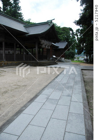 揖夜神社の境内（島根県松江市東出雲町揖屋） 5217940