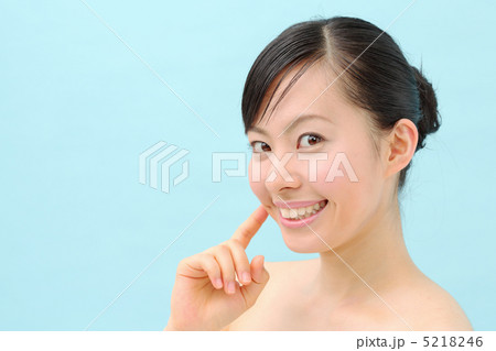 ビューティー（ブルーバック） 5218246